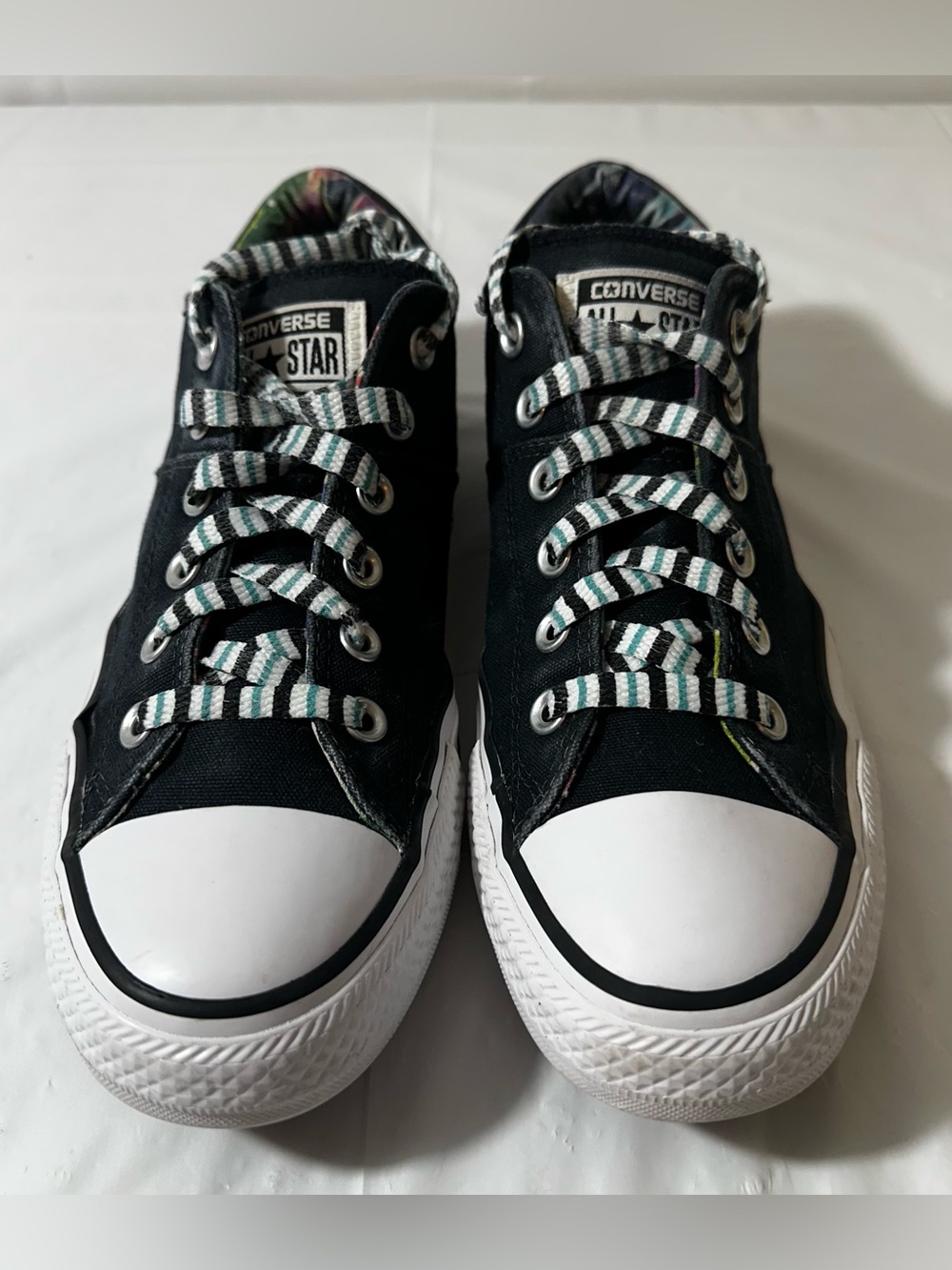 Converse Womens Black Canvas Low-Top Sneakers with Striped Laces W9